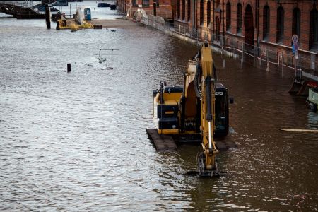 sturmflut-hafencity-29-oktober-2017_26238077609_o.jpg