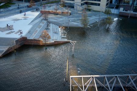 sturmflut-hafencity-29-oktober-2017_37961869606_o.jpg