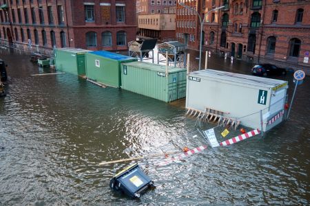 sturmflut-hafencity-29-oktober-2017_38013961521_o.jpg